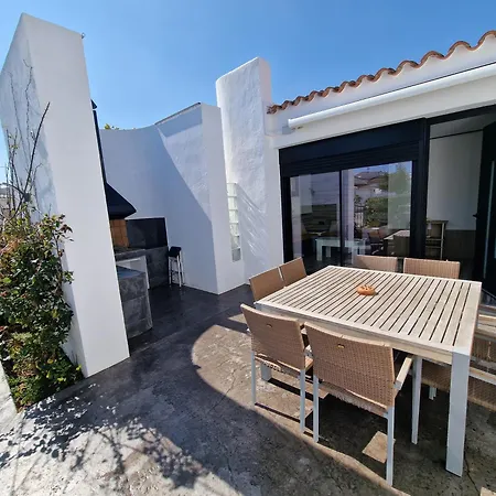 Cala Llarga Semesterbostad Rosas